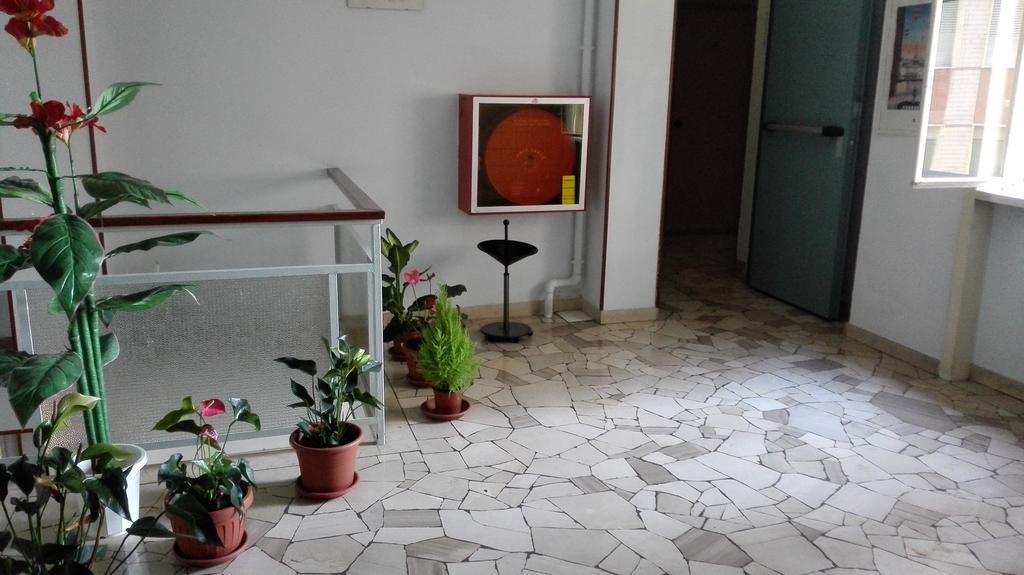 Hotel Mira Varese Zewnętrze zdjęcie